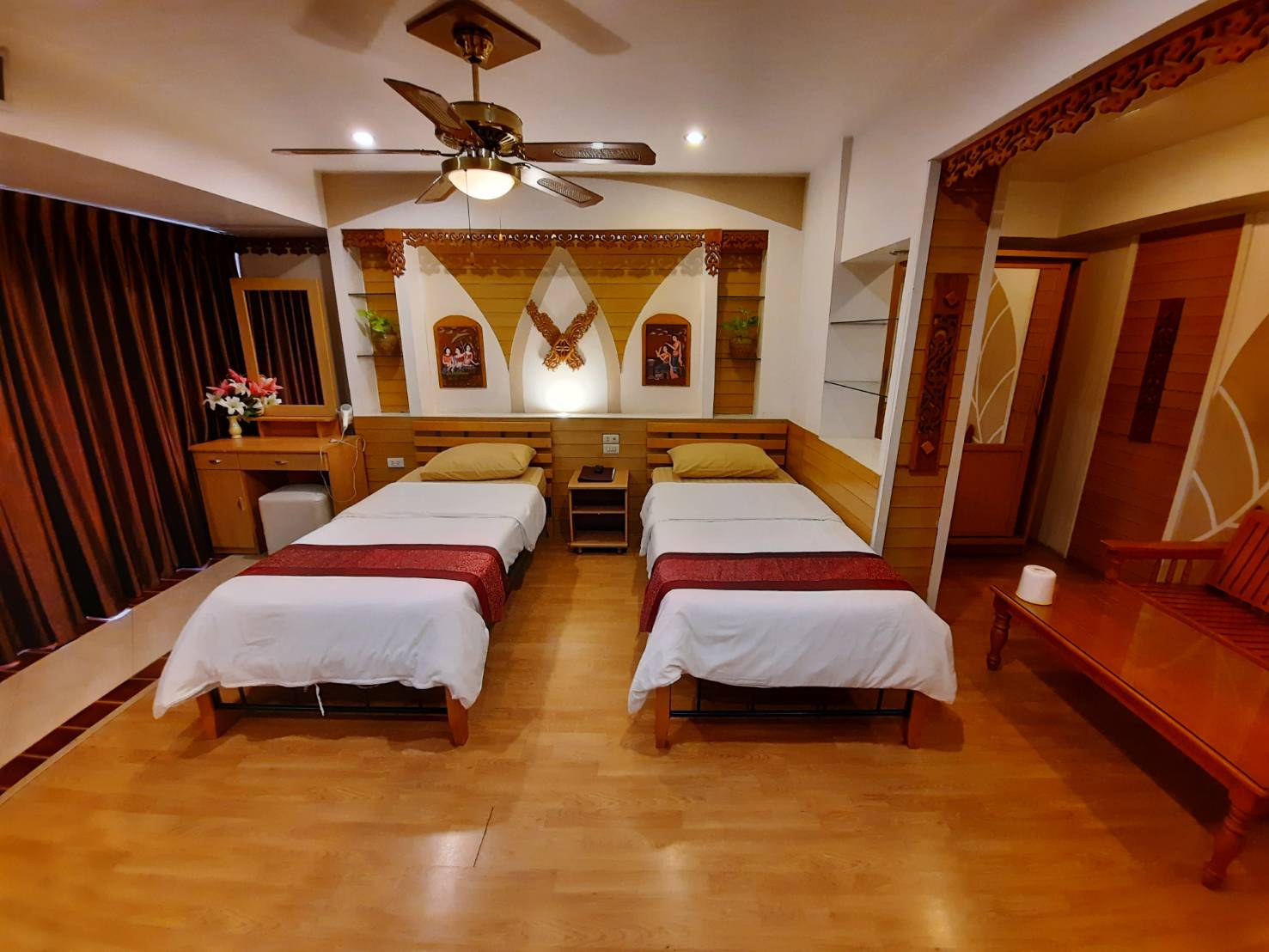 ห้องมาตรฐาน C715 (Deluxe)